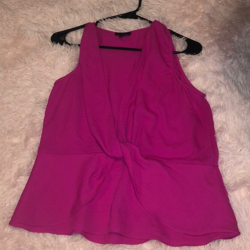 Fuschia going out top